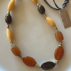 Elegant Beaded Necklace in Brown and Gold